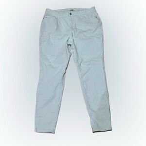 Judy Blue Crisp White Jeans